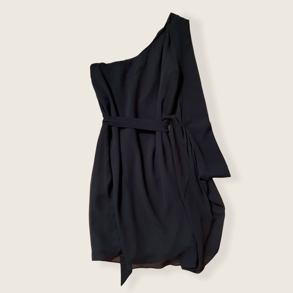 Chelsea & Violet One-Shoulder Cocktail Party Dress - Picture 3 of 4